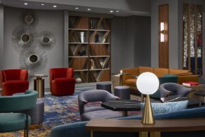 NYCAP_Chandelier_Lounge